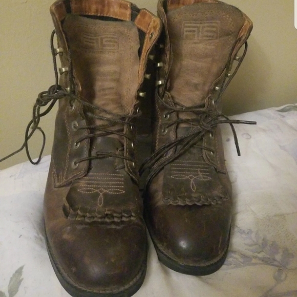 Ariat Ropers - Picture 2 of 6